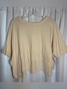 MOLLY GREEN Oversized Cream T-Shirt size XS